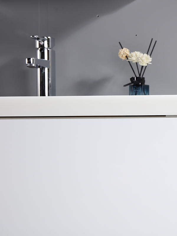 Bodenstehendes Badezimmerschrank-Set mit LED-Spiegel